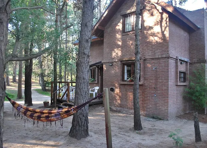 Cabañas Poetas del Bosque Balneario Mar Azul