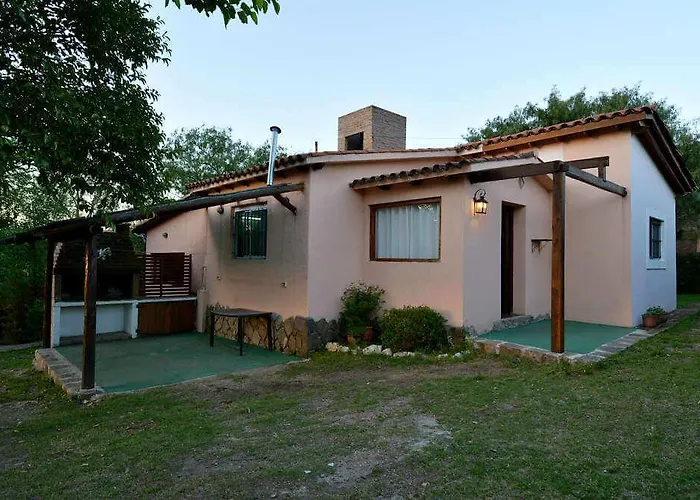 Cabanas Los Cedros Hotel Tanti