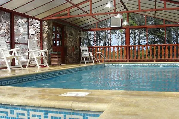 Cabanas Alpinas De Carilo Hotel