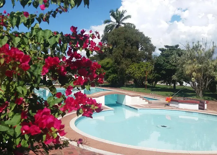 Hotel Campestre Cabanas Megahotel Pereira