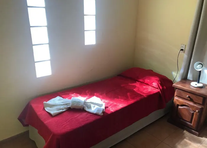 Cabanas Del Duende Villa El Volcan 