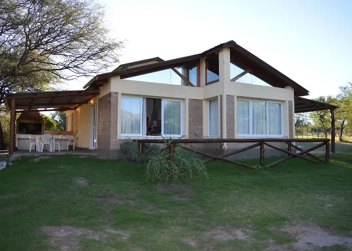 Cabañas Tintihuasi Villa de las Rosas